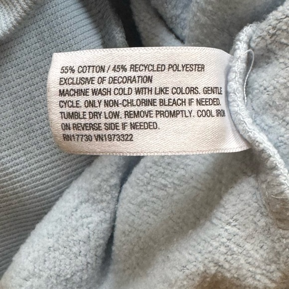 Women’s wild fable blue ombré hoodie sweatshirt size small - Picture 4 of 4